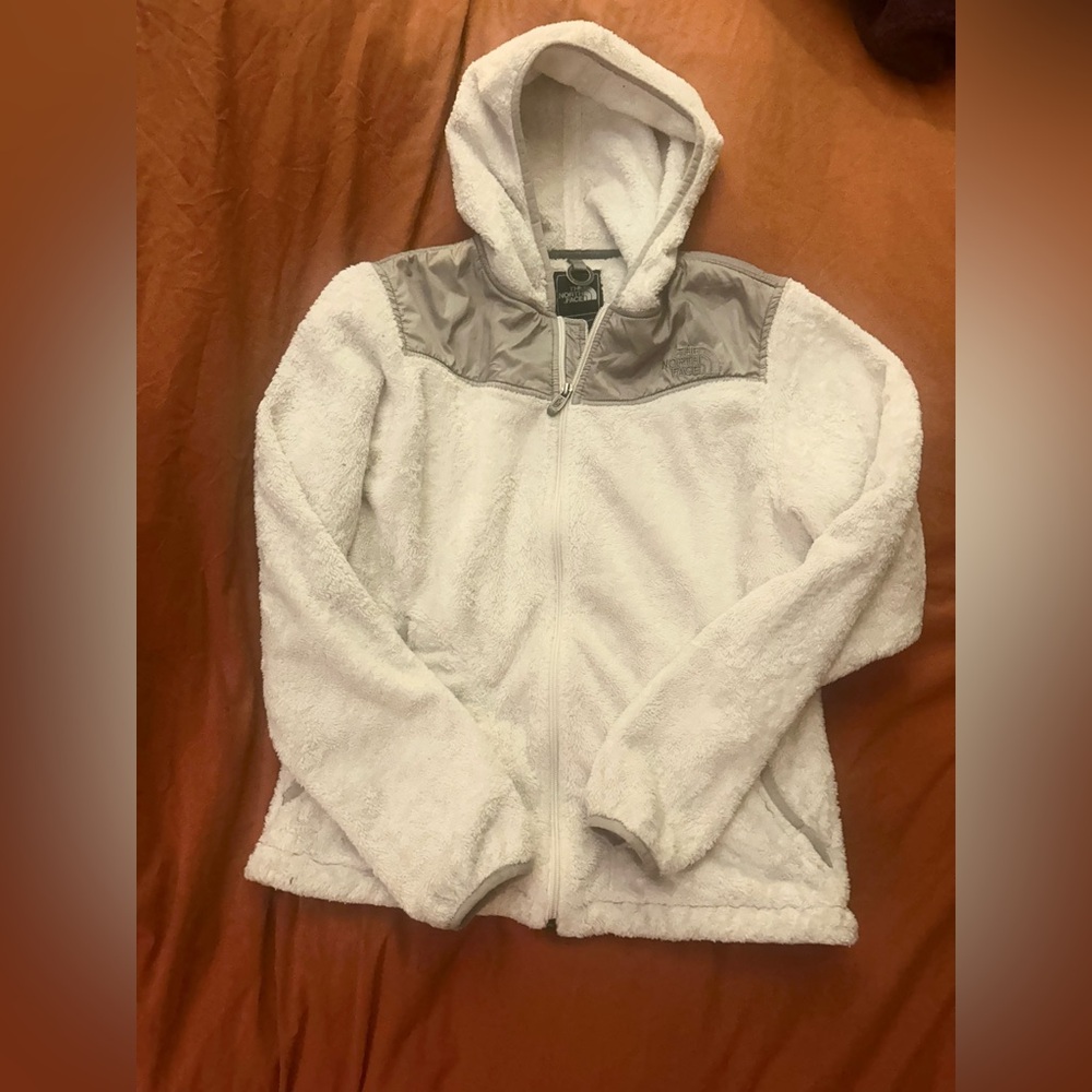 The North Face Women's Cream and Gray Oso Teddy Jacket